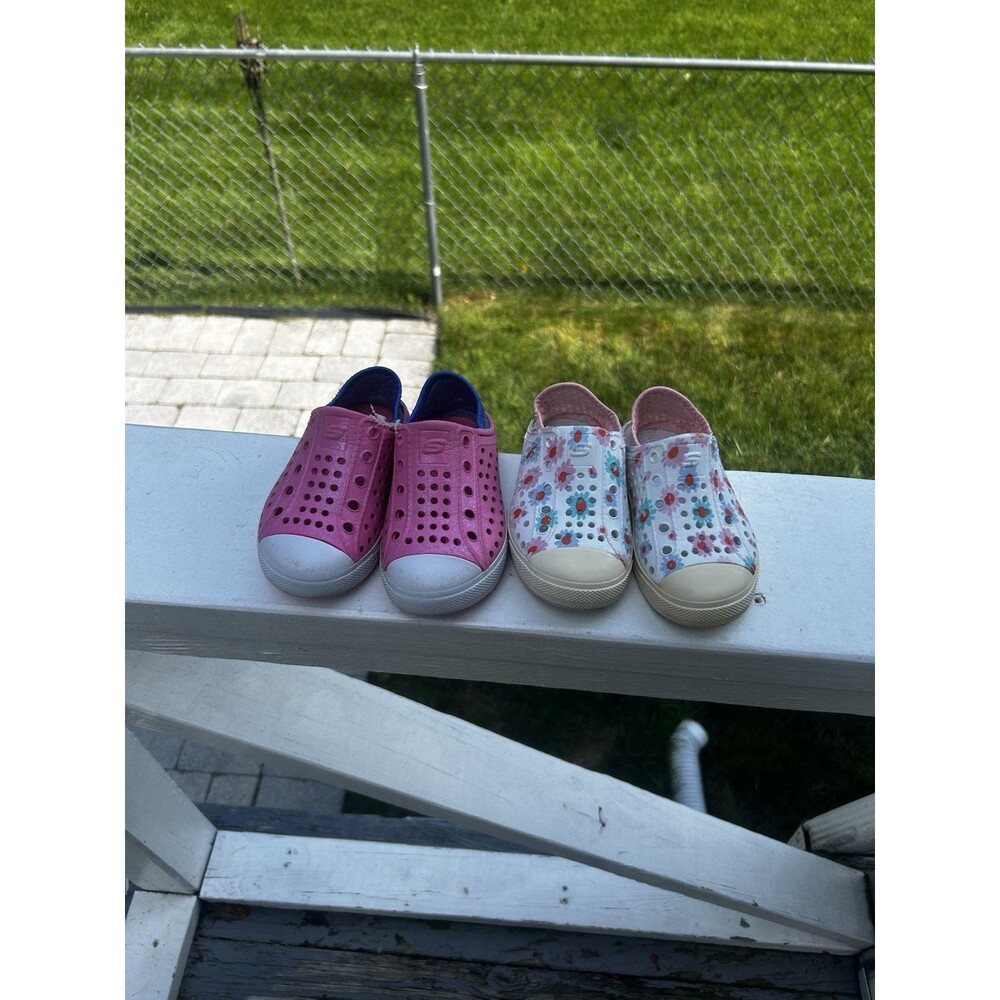 Lot of 2 Skechers Girls Pink & Floral Slip-On Water Shoes Size 7